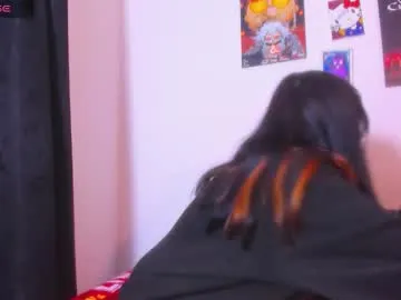 lary_holly – webcam model profile photo Image 7