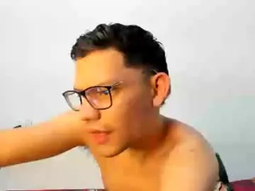 squirtervanessa21 – webcam model profile photo Image 14