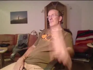 realtryit – webcam model profile photo Image 15