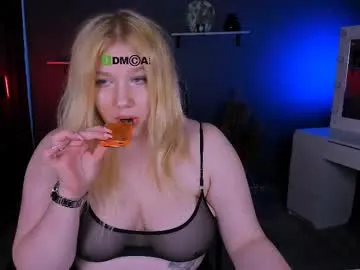 juli_kisss Image 19