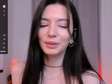 littlejennifer18 – webcam model profile photo Image 15