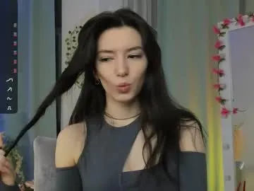 littlejennifer18 – webcam model profile photo Image 4