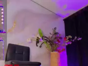 princes_candy_ – webcam model profile photo Image 19