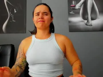 karlyjons_ Image 9