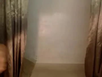 luis7777hui – webcam model profile photo Image 8