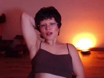 AmyJacobs – webcam model profile photo Image 15