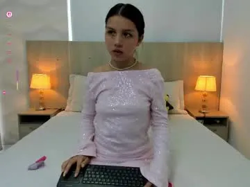 MayaLady – webcam model profile photo Image 2