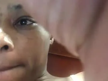 loving_ladies – webcam model profile photo Image 15