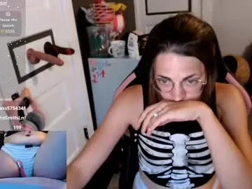 denobluora – webcam model profile photo Image 18