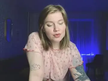 kira_citro Image 13