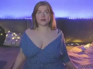 kira_citro Image 3