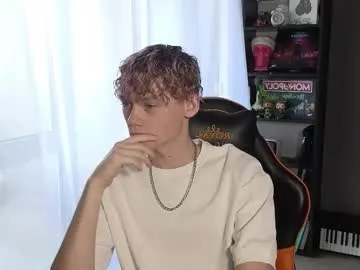 dreamsgirl18 – webcam model profile photo Image 13