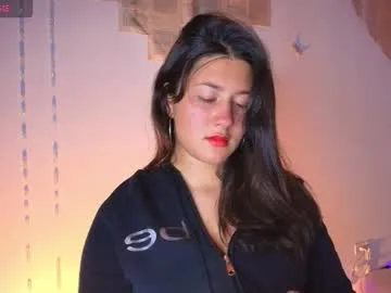 bright_diamonds_054 – webcam model profile photo Image 15