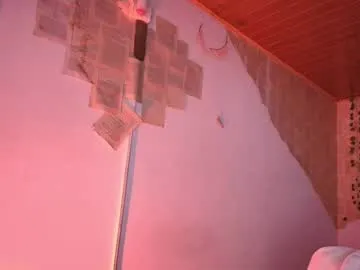 bright_diamonds_054 – webcam model profile photo Image 16