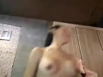 miya_shake – webcam model profile photo Image 9