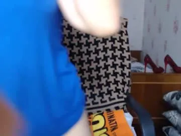 loving_ladies – webcam model profile photo Image 12