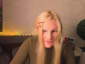 caseykissesxoxo – webcam model profile photo Image 7