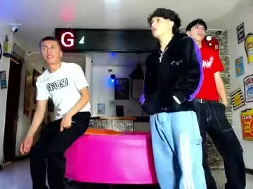 boysgang_sex – webcam model profile photo Image 4