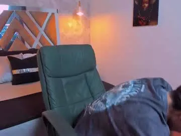 fitcurvyman4fun_69 – webcam model profile photo Image 19