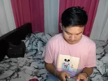 realtryit – webcam model profile photo Image 17