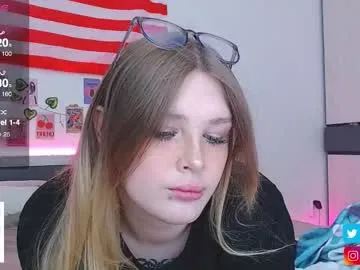 lavetax – webcam model profile photo Image 9