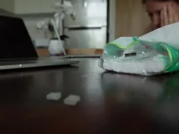 realtryit – webcam model profile photo Image 12