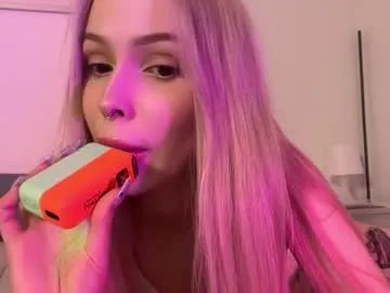 realtryit – webcam model profile photo Image 16