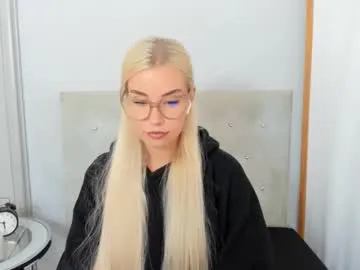 loving_ladies – webcam model profile photo Image 7