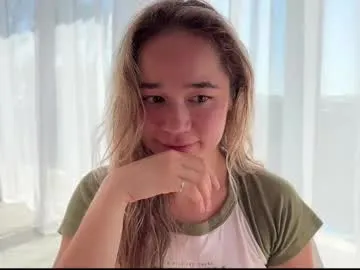 splendid_dolls – webcam model profile photo Image 11