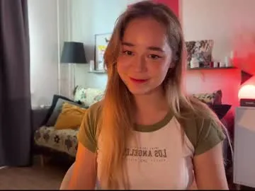 splendid_dolls – webcam model profile photo Image 8