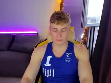 skinnyguywithbigd – webcam model profile photo Image 4