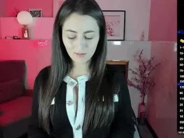 LoraClay – webcam model profile photo Image 16