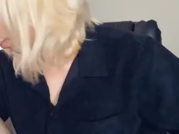 sexxxsirens – webcam model profile photo Image 10