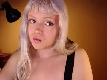 la_femme_fatale_ Image 5