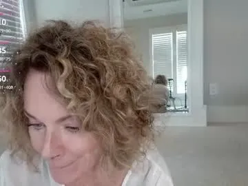 your_dolls – webcam model profile photo Image 11