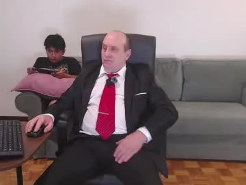 lary_holly – webcam model profile photo Image 13