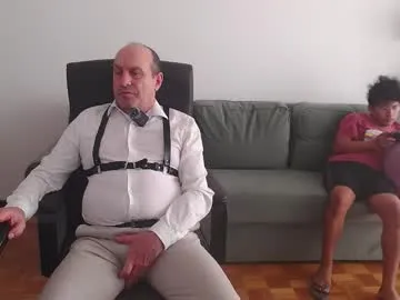 lary_holly – webcam model profile photo Image 15