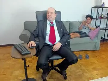 lary_holly – webcam model profile photo Image 16