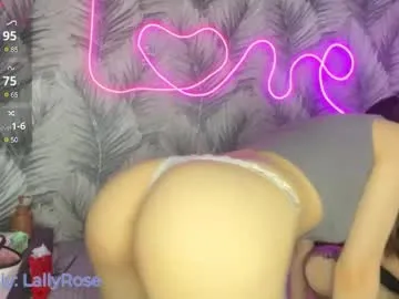 danyandannarearden – webcam model profile photo Image 5