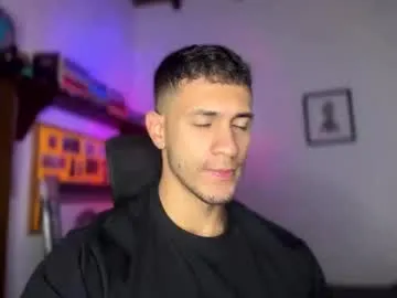 squirtervanessa21 – webcam model profile photo Image 17