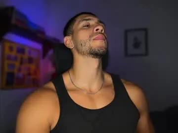 squirtervanessa21 – webcam model profile photo Image 7