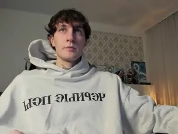 wet_dreamm22 – webcam model profile photo Image 17