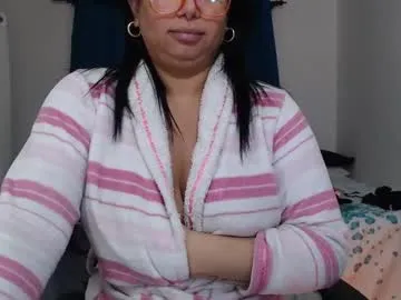 trixieemerald – webcam model profile photo Image 4