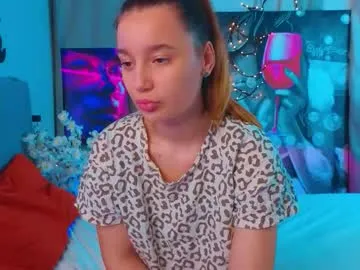 CherrySmith – webcam model profile photo Image 3