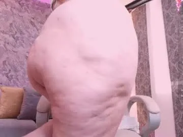 pinkypuppa – webcam model profile photo Image 6