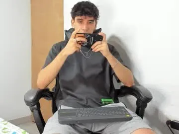 wet_dreamm22 – webcam model profile photo Image 19