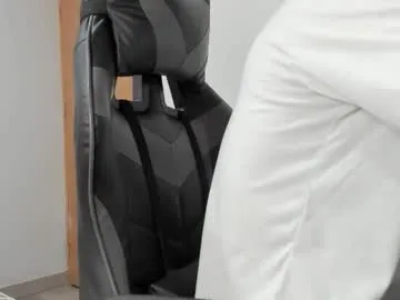 wet_dreamm22 – webcam model profile photo Image 4