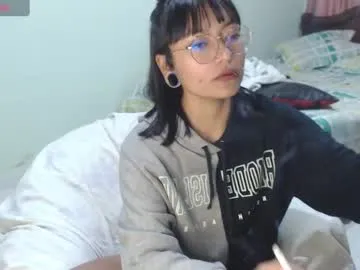 loving_ladies – webcam model profile photo Image 3