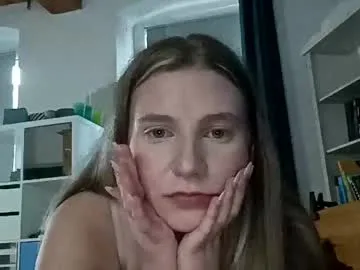 lia06_'s Thumb Image