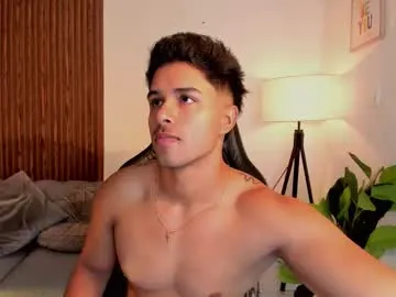 mattiestreams69 – webcam model profile photo Image 14